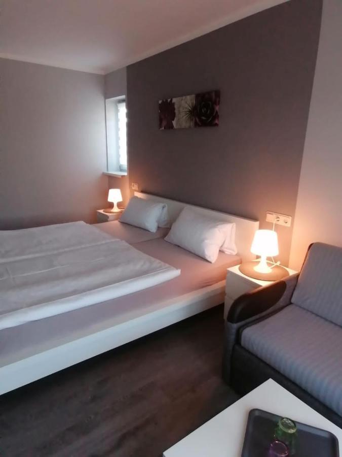 Froehlich Hotel 2*